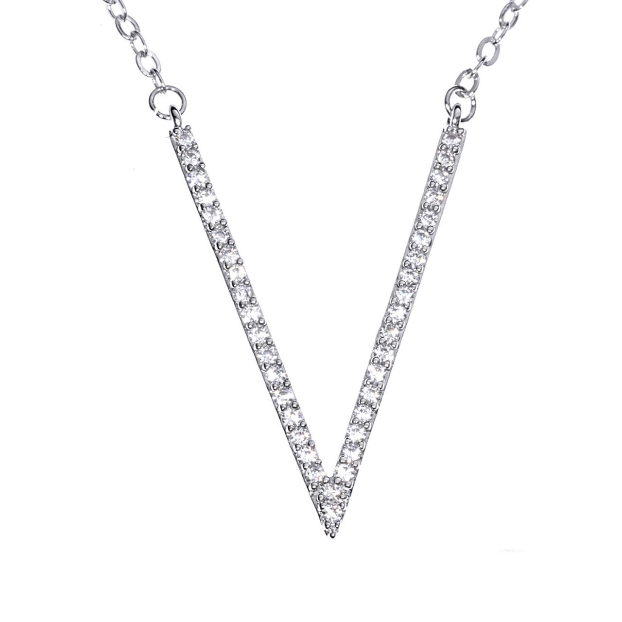 Silver Necklace / Dainty Necklace / Delicate Necklace / Classy Jewelry / Simple Necklace / Everyday Necklace / V Necklace / Zircon Necklace