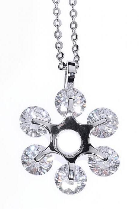 Pendant Necklace / Snowflake Necklace / Flower Necklace / Snowflake Pendant / Flower Pendant / Zircon Necklace / Crystal Necklace / Silver