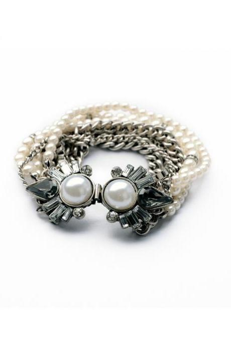 Pearl Bracelet / Beaded Bracelet / Chain Bracelet / Jewelry Unique / Steampunk Jewelry / Mermaid Bracelet / Black Crystals / Mini Pearls